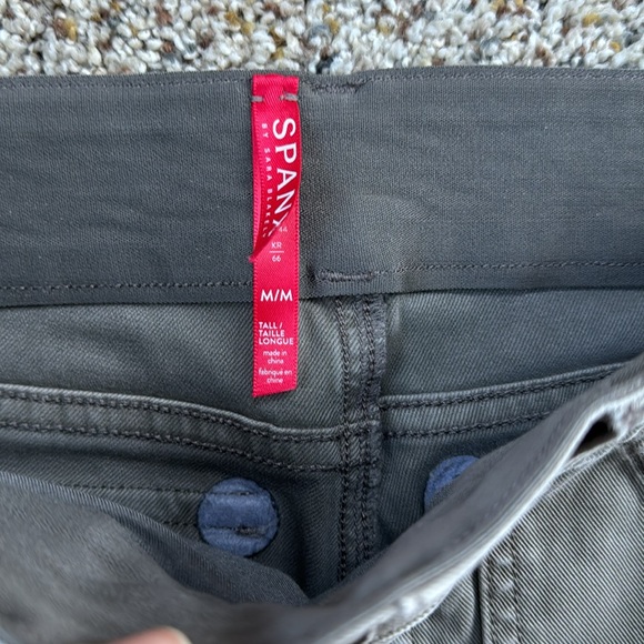 Spanx Stretch Twill Ankle Cargo pant — tall - Picture 3 of 5